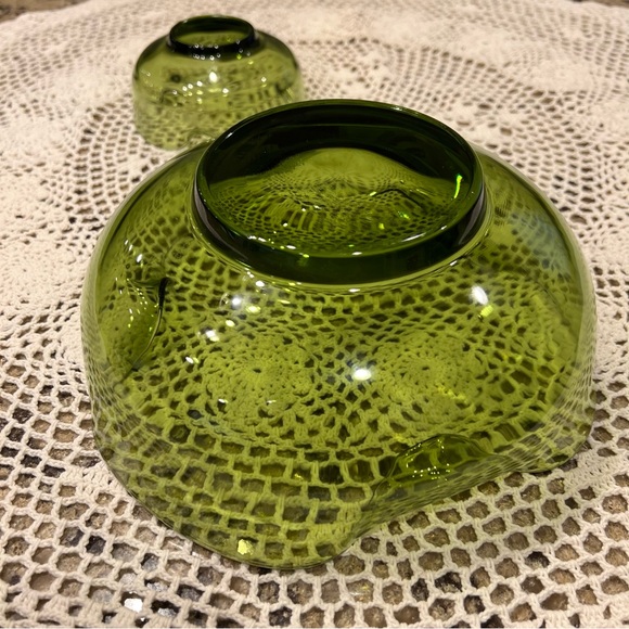 Anchor Hocking Accent Modern Chip Dip Bowls Avocado Green Pinched Glass 1960s - Picture 6 of 7